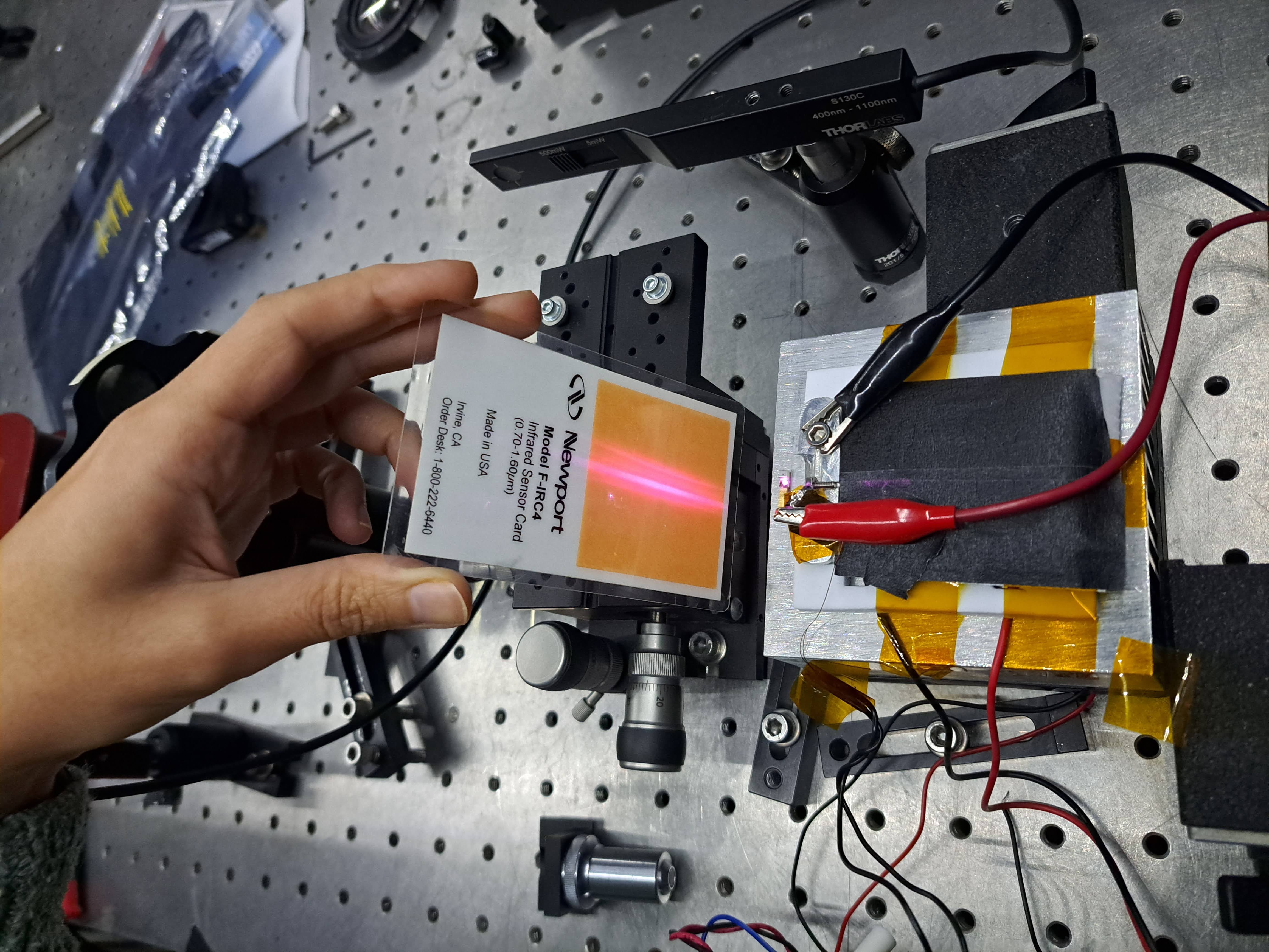 DBR emissions without collimating