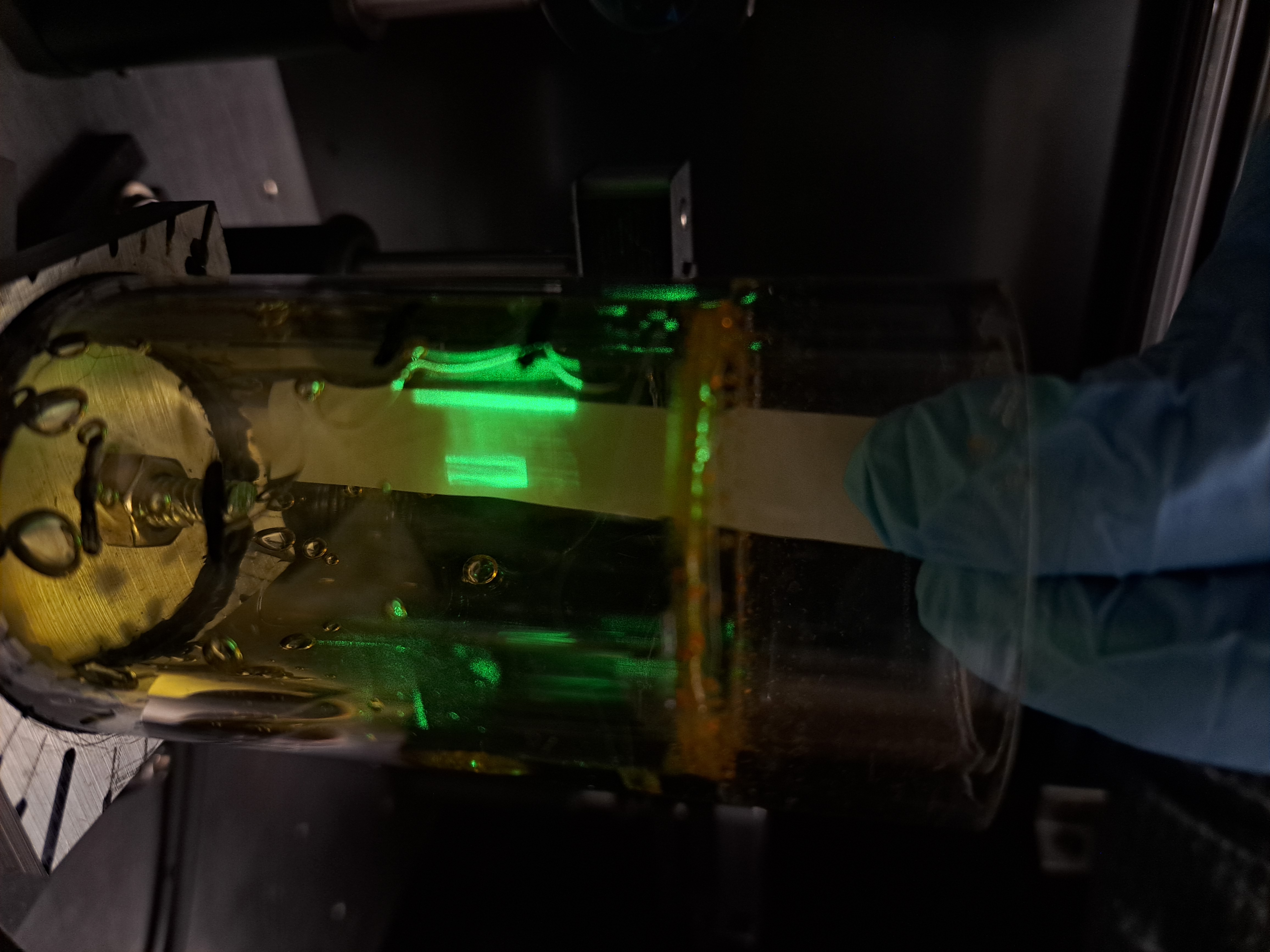 Hologram diffraction on a PQ:PMMA cylinder